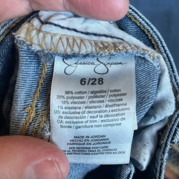 Jessica Simpson Skinny Jeans - Picture 6 of 7